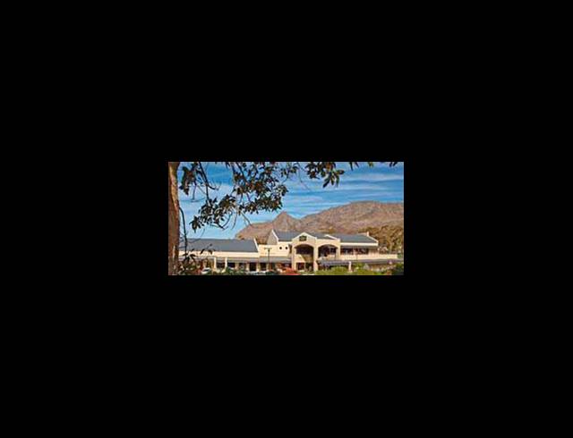 204M² RETAIL TO LET IN TOKAI